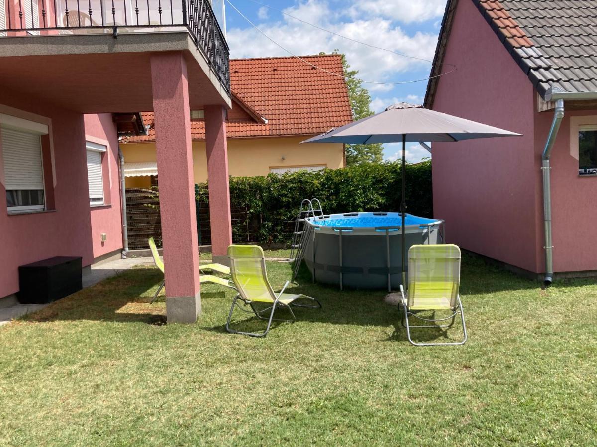 Eva Apartmanhaz * Balatonlelle